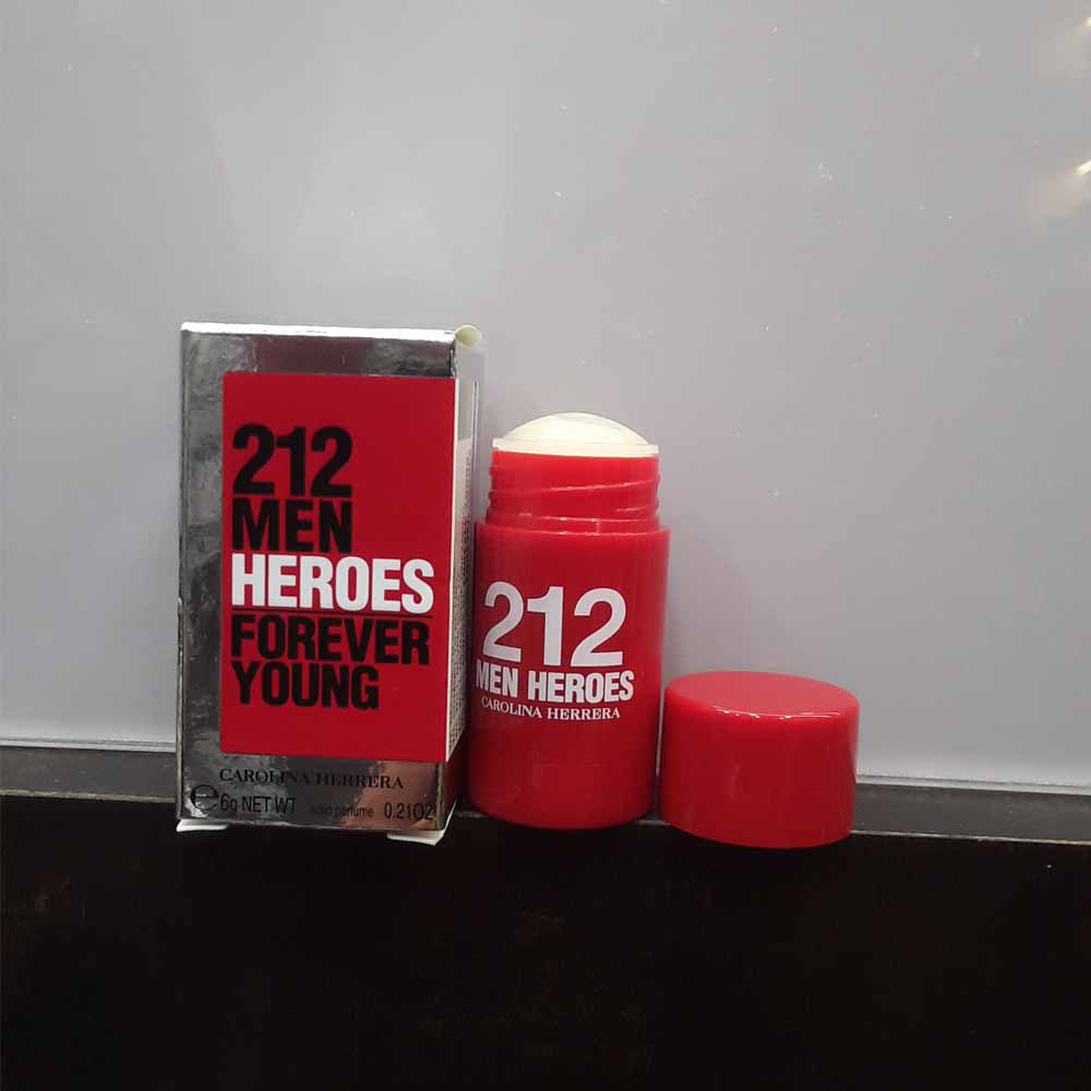 Carolina Herrera 212 Man Heroes Forever Young Mini Solid Perfume 6gm